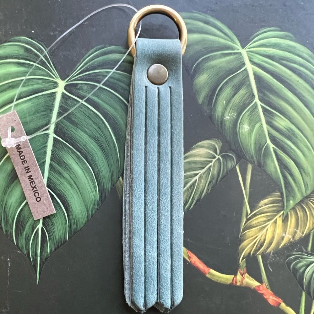 Portland Leather Goods Tassel Keychain - Picture 4 of 4
